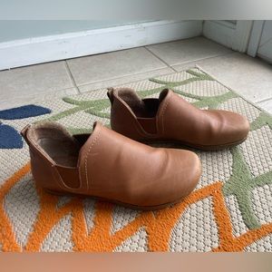 Stegmann women’s leather lieben Chelsea boot in Tan